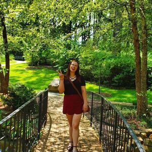 Meet your Posher, Stephanie